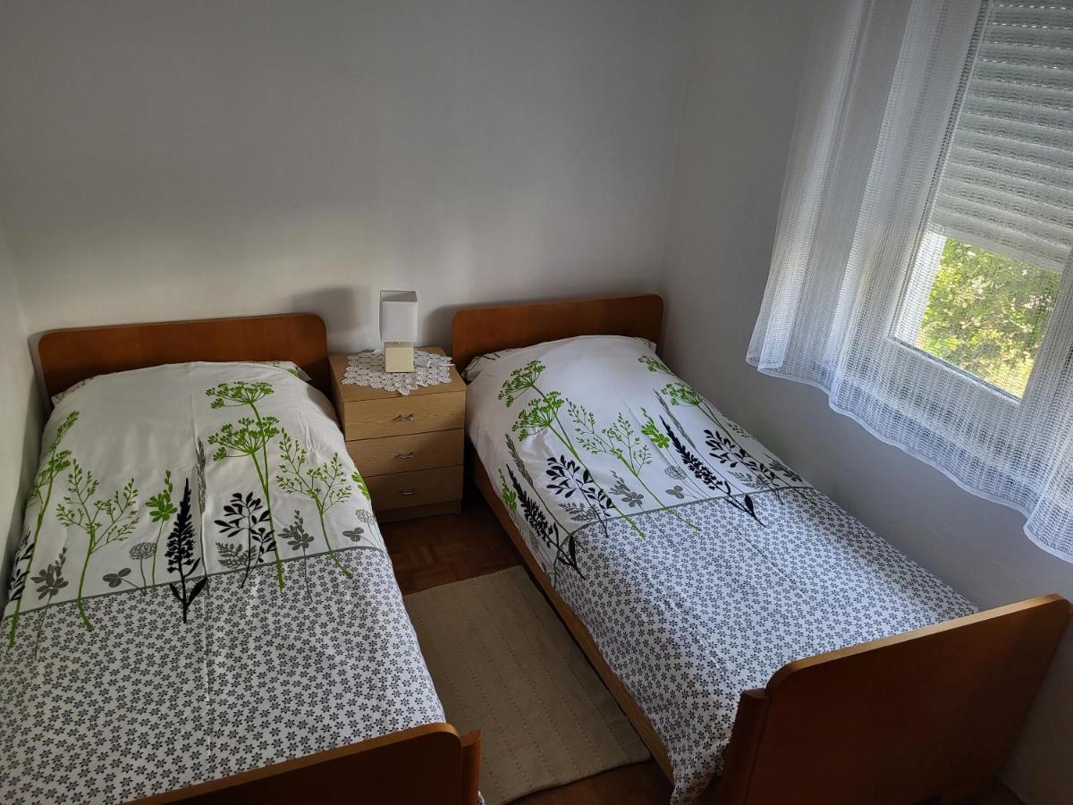 11 Ulica Drage Gervaisa Apartment Crikvenica Exterior photo